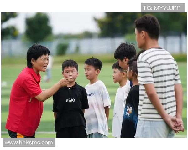 足球星父母背后的故事与他们如何塑造孩子的绿茵梦想